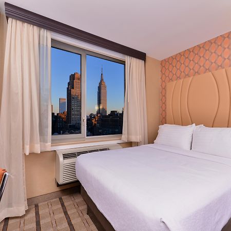 Holiday Inn New York City - Times Square By Ihg Exteriér fotografie